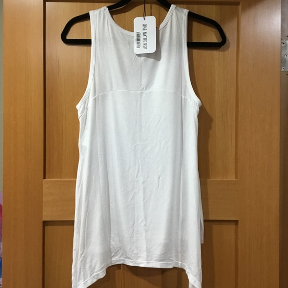 NWT Finesse Tank, ZYIA Active - Picture 3 of 5